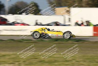 media/Jan-13-2024-CalClub SCCA (Sat) [[179f4822a7]]/Group 5/Sunset (Race)/